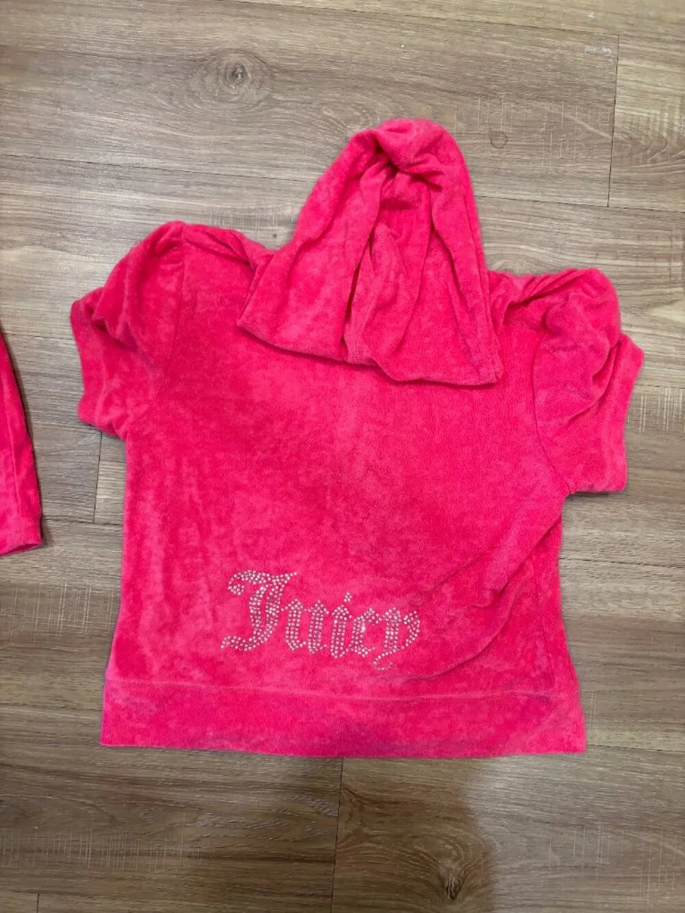 Juicy Couture Pink Velour Short Sleeve Hoodie & Shorts Set Rhinestone Logo Size